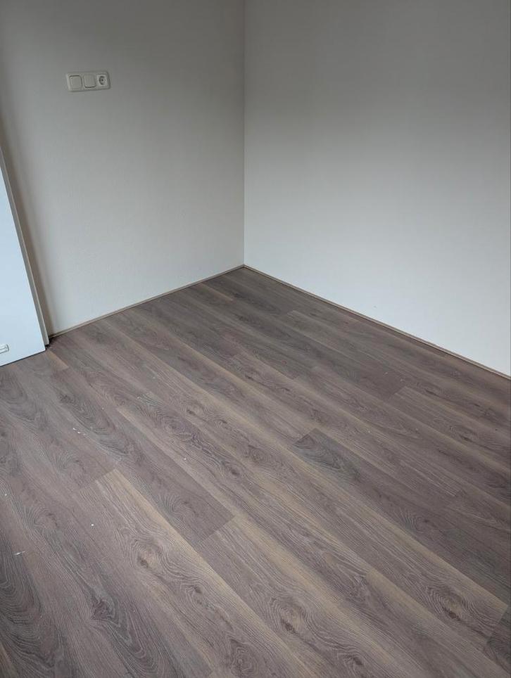 Verschillende laminaatvloeren - gratis, Doe-het-zelf en Verbouw, Vloerdelen en Plavuizen, Gebruikt, Laminaat, Hout, 50 tot 150 cm