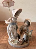Lladro Porselein Beeldje #5453 - Meisje met Parasol & Jongen, Ophalen