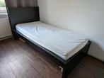 Ikea MALM bedframe with mattress and mattress protector, Ophalen, 90 cm, Eenpersoons, Zwart