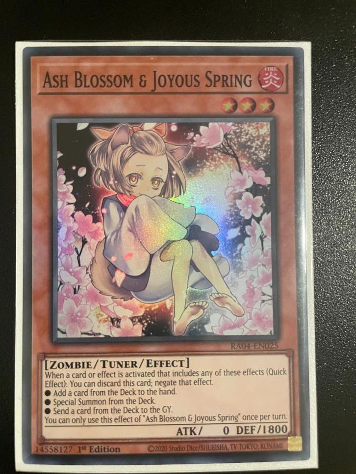 Ash Blossom & Joyous Spring (V.1 - Super Rare), Hobby en Vrije tijd, Verzamelkaartspellen | Yu-gi-Oh!, Zo goed als nieuw, Losse kaart