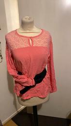 Top koraal kleur mt m, Kleding | Dames, Maat 38/40 (M), Overige kleuren, Ophalen of Verzenden, Lange mouw