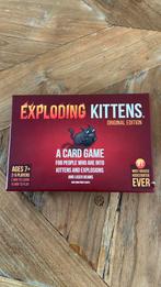 Exploding Kittens: A Card Game, Hobby en Vrije tijd, Gezelschapsspellen | Kaartspellen, Vijf spelers of meer, Ophalen, Zo goed als nieuw