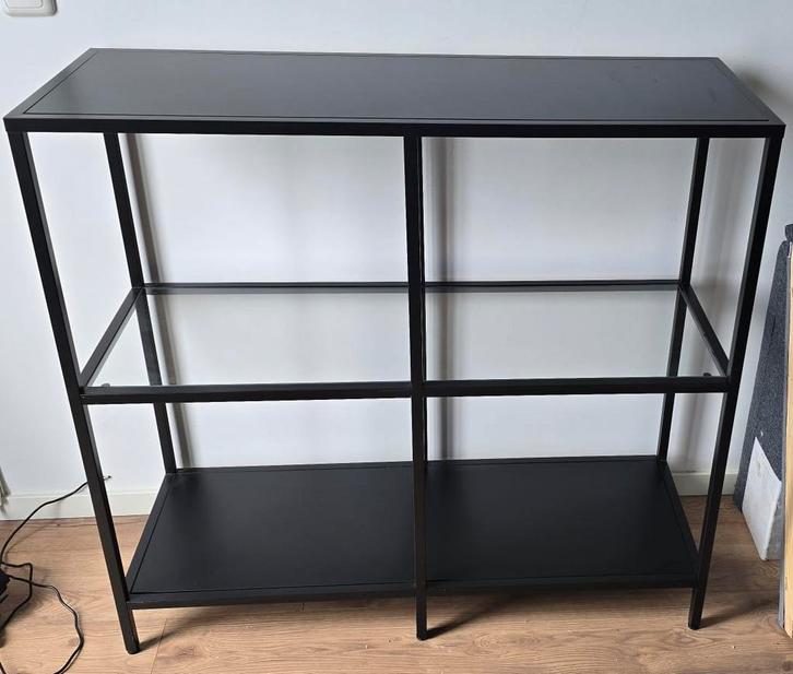 Dressoir zwart/glas (IKEA), Huis en Inrichting, Kasten | Stellingkasten, Zo goed als nieuw, Ophalen