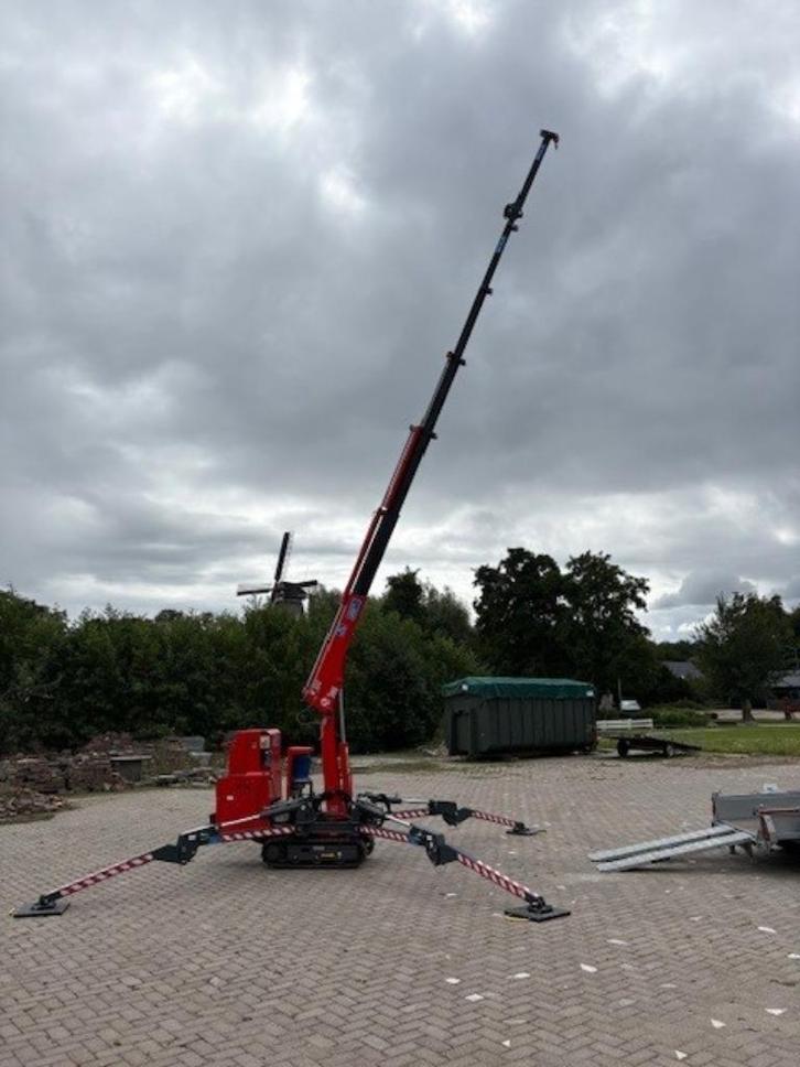 Buitenkans: SPIDER KRAAN Kegiom 380 E4 z.g.a.n. 99 draaiuren, Zakelijke goederen, Machines en Bouw | Kranen en Graafmachines, Hijswerktuig