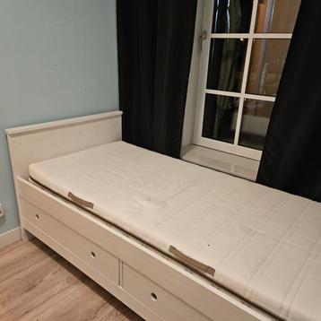 1 persoons bed - zgan matras en dekbed
