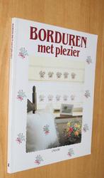 Borduren met plezier - 94749, Ophalen of Verzenden, Zo goed als nieuw, Borduren en Naaien