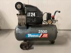 Ferm compressor 24 LT, Doe-het-zelf en Verbouw, Compressors, 6 tot 10 bar, Ophalen of Verzenden, Zo goed als nieuw, Minder dan 200 liter/min