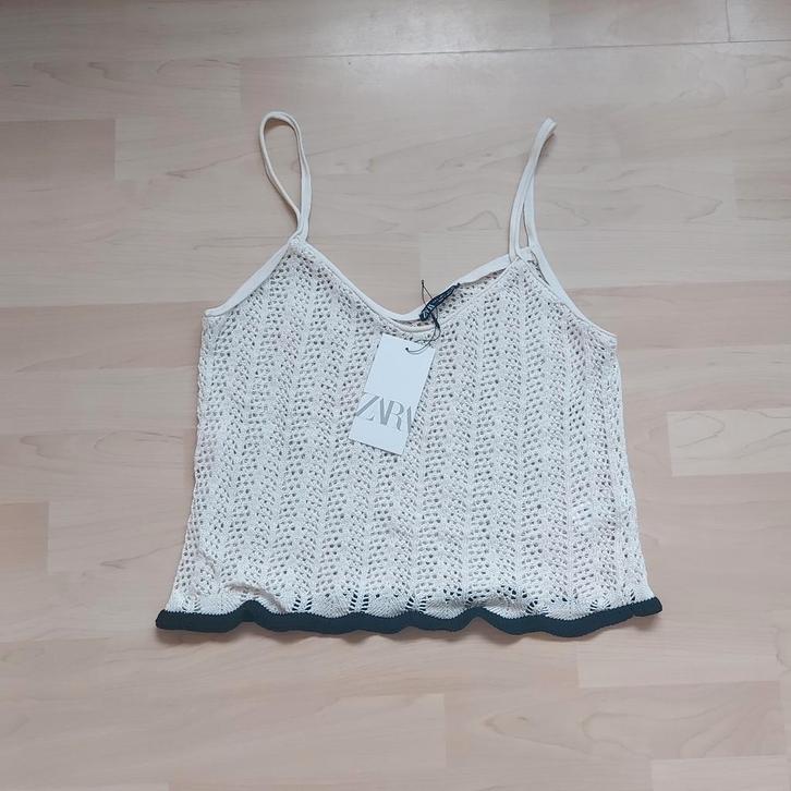 Crème gehaakte top Zara maat L, Kleding | Dames, Tops, Nieuw, Maat 42/44 (L), Wit, Zonder mouw, Ophalen of Verzenden