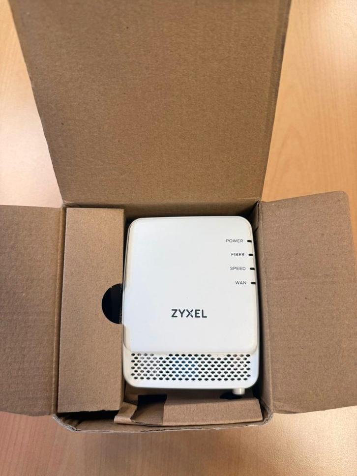 Zyxel FMG3005-R20A nieuw in doos, Computers en Software, Routers en Modems, Nieuw, Ophalen of Verzenden