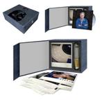 Eric Clapton i still do limited sealed cd usb radio tube box, Ophalen of Verzenden, 2000 tot heden, Nieuw in verpakking, Boxset