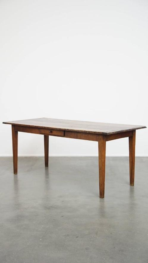 Antieke Franse boeren eettafel gemaakt van vruchtenbomenhout, Antiek en Kunst, Antiek | Meubels | Tafels, Ophalen