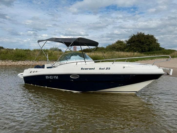 Scarani Sol 25 Consoleboot 2 x Suzuki DF115 pk 4 takt, Watersport en Boten, Vis- en Consoleboten, Zo goed als nieuw, 70 pk of meer