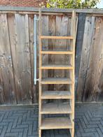 Houten trap met leuning - Hoogslaper, Ophalen, Gebruikt, Trap, Minder dan 2 meter