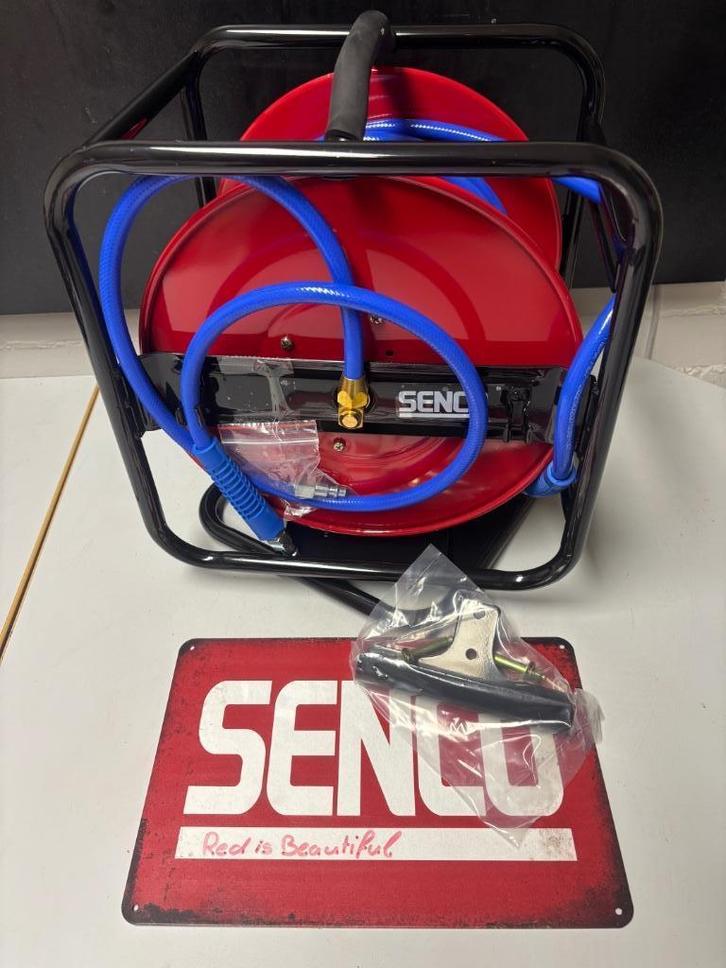 Nieuw Senco slanghaspel 30mtr met ophangbeugel, Doe-het-zelf en Verbouw, Compressors, Nieuw, 10 bar of meer, Minder dan 25 liter