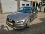 Audi A3 Sportback 1.4 TFSI CoD Ambition Pro Line S, Navi Dea, Stof, Gebruikt, Origineel Nederlands, Zilver of Grijs