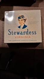 Antiek sigaretten blikje stewardess metalen omhulsel, Verzamelen, Ophalen of Verzenden, Gebruikt, Tabaksdoos of Verpakking