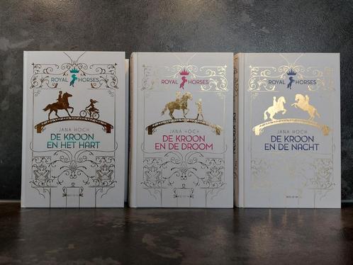 YA Hardcover Trilogie Royal Horses - Jana Hoch ZGAN!!!, Boeken, Romans, Zo goed als nieuw, Ophalen of Verzenden