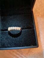 14 karaat gouden ring, Sieraden, Tassen en Uiterlijk, Ringen, Ophalen of Verzenden, Zo goed als nieuw, Dame, Goud