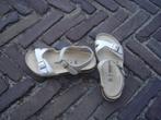 GRATIS VERZENDEN NIEUWE WITTE BIRKENSTOCK SANDALEN 35