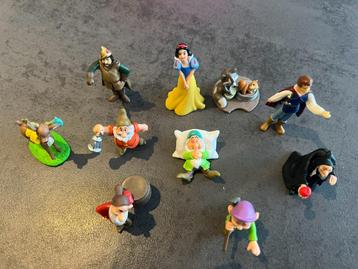 Set van 10 Disney poppetjes sneeuwwitje 