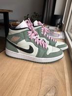 Air Jordan 1 mid Dutch green, Kleding | Dames, Schoenen, Nieuw, Groen, Ophalen of Verzenden, Nike Air Jordan