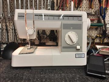 BROTHER NAAIMACHINE MODEL VX-1060  beschikbaar voor biedingen