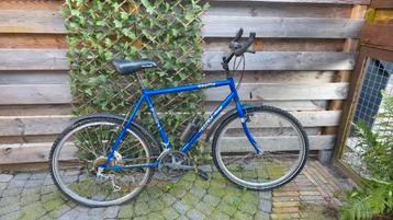 Mountain bike opknapper. beschikbaar voor biedingen