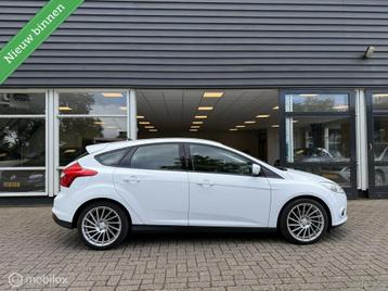 Ford Focus 1.6 TDCI Titanium nieuwe distributie set Clima beschikbaar voor biedingen