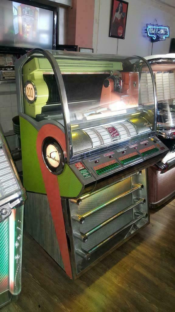 Seeburg VL200  3jaar garantie, Verzamelen, Automaten | Jukeboxen, Zo goed als nieuw, Seeburg, 1950 tot 1960, Met singles, Ophalen