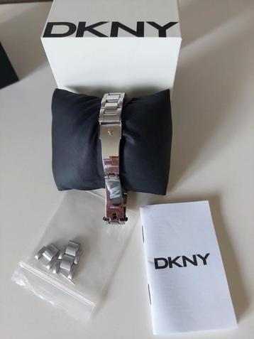 Horloge dames merk DKNY - zo goed als nieuw beschikbaar voor biedingen