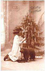 Kaart Kerstfeest Kind Meisje  Kerst Kerstboom Beer Speelgoed, Ophalen of Verzenden, 1920 tot 1940, Gelopen, Kinderen