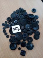 108 zwarte knopen samen in 1 koop, Ophalen of Verzenden, Nieuw, Knoop of Knopen