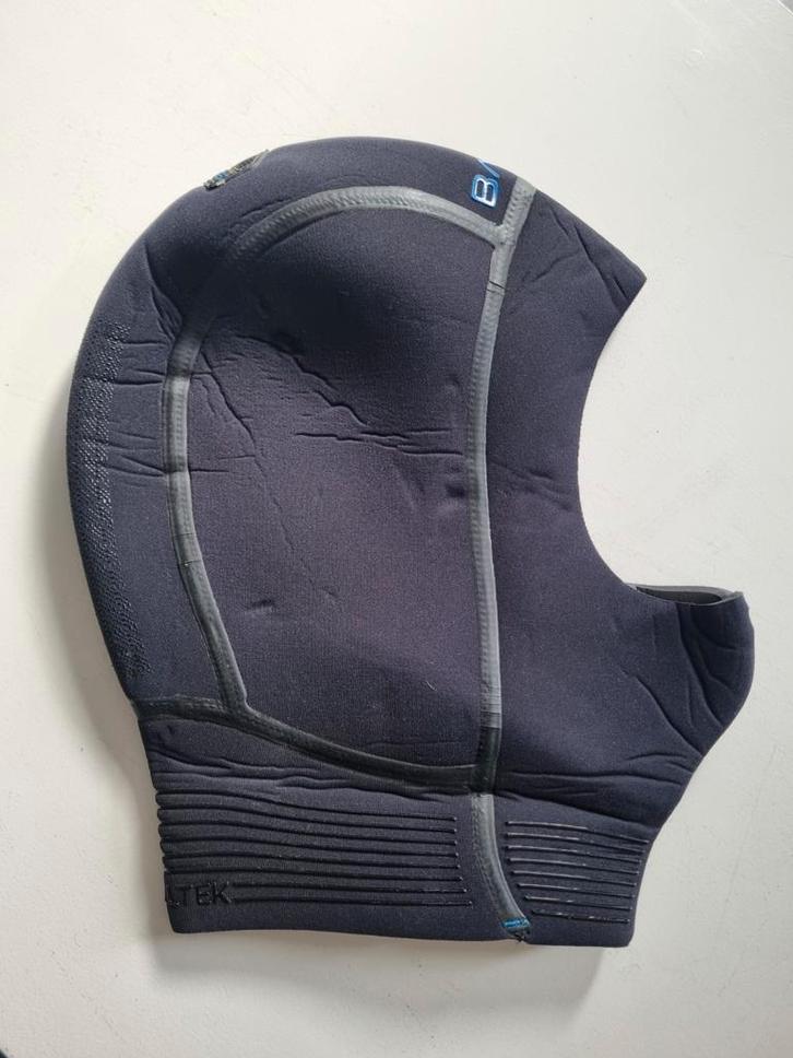 BARE Sealtek Duik Cap maat L, Watersport en Boten, Watersportkleding, Zo goed als nieuw, Overige typen, Dame of Heer, Ophalen of Verzenden