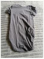 Donkergrijze romper Met giraffe Maat 74-80 hh, Nacht- of Onderkleding, Jongetje of Meisje, Hema, Onbekend