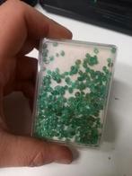 Grote partij smaragd cabochons, Sieraden, Tassen en Uiterlijk, Edelstenen, Ophalen of Verzenden, Zo goed als nieuw