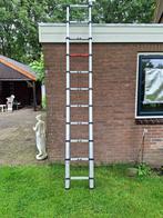 Altrex telescoop ladder, Doe-het-zelf en Verbouw, Ladders en Trappen, Ophalen, Zo goed als nieuw, Ladder, 2 tot 4 meter