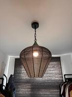 Zwarte hanglamp met draden - 45 cm hoog, Huis en Inrichting, Lampen | Hanglampen, Ophalen, Gebruikt, Metaal, Minder dan 50 cm