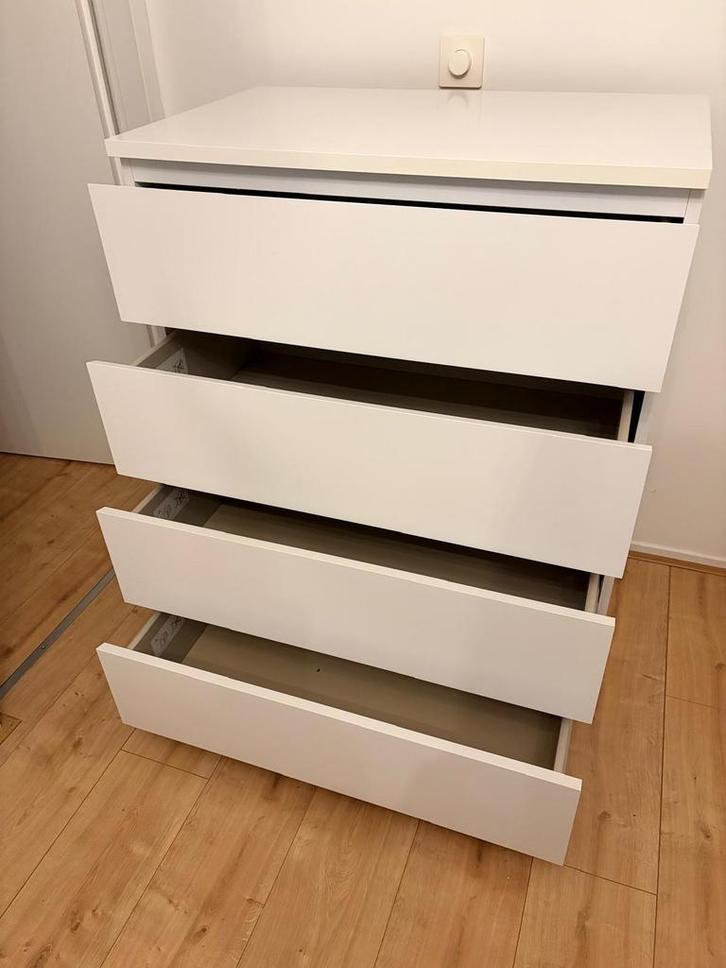2x Ikea Malm ladekast wit - 4 lades, Huis en Inrichting, Kasten | Ladekasten, Gebruikt, 100 tot 150 cm, 50 tot 100 cm, 25 tot 50 cm
