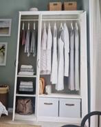 3 deurs kledingkast, wit met spiegel, Met deur(en), 100 tot 150 cm, Zo goed als nieuw, 150 tot 200 cm