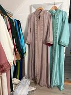 Nieuwe kaftan, Kleding | Dames, Gelegenheidskleding, Ophalen of Verzenden, Nieuw, Grijs, Overige typen