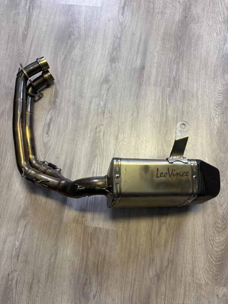 Leo Vince uitlaat - volledig systeem - mt 07 / tracer / xsr, Motoren, Tuning en Styling, Ophalen of Verzenden