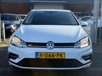 Volkswagen Golf 1.0 TSI R-Line | ACC | camera | Lm velgen |, Voorwielaandrijving, Wit, Leder, Bedrijf