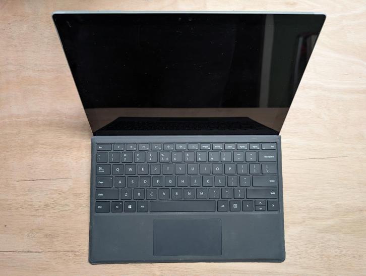 Surface Pro 4 tablet met toetsenbord, Computers en Software, Windows Tablets, Zo goed als nieuw, Wi-Fi, 12 inch, 128 GB, Usb-aansluiting