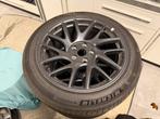 Originele Tesla Model 3 18 inch photon velgen goede banden, Ophalen, 18 inch, Gebruikt, Banden en Velgen