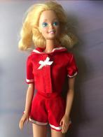 Rood kledingsetje voor Barbie uit de jaren 90, Verzamelen, Ophalen of Verzenden, Gebruikt, Fashion Doll