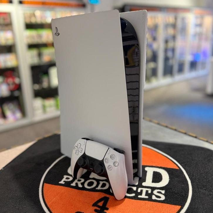 PlayStation 5 Disc 825 GB me 1 controller | zgan € 459,99, Spelcomputers en Games, Spelcomputers | Sony PlayStation 5, Zo goed als nieuw