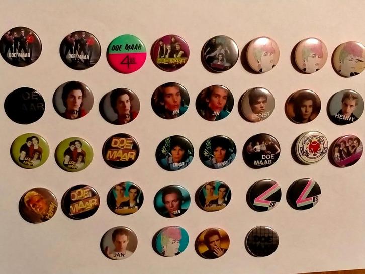 Doe Maar vintage muziek buttons band groep nederpop 4US PA, Verzamelen, Muziek, Artiesten en Beroemdheden, Gebruikt, Ophalen of Verzenden