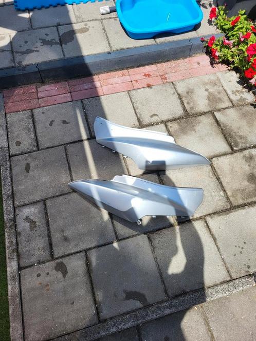Zijkappen SYM Orbit 2, Fietsen en Brommers, Brommeronderdelen | Algemeen, Gebruikt, Kap, Ophalen