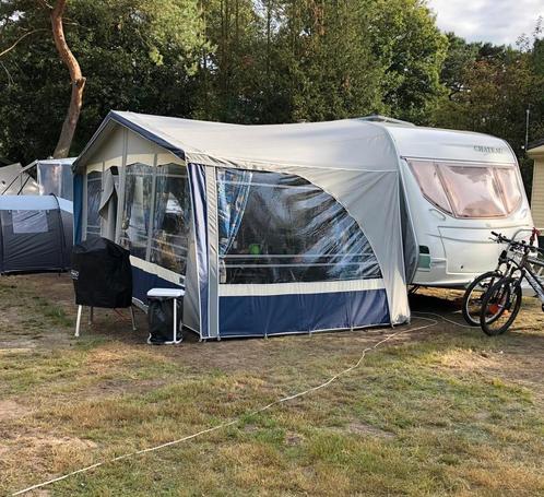 Chateau Calista 490 uit 2007, Caravans en Kamperen, Caravans, Particulier, tot en met 4, 1000 - 1250 kg, Rondzit, Chateau, Frans bed