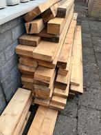 Partij houten balken 240 en 230 cm, Doe-het-zelf en Verbouw, Hout en Planken, Ophalen of Verzenden, Zo goed als nieuw, 50 mm of meer